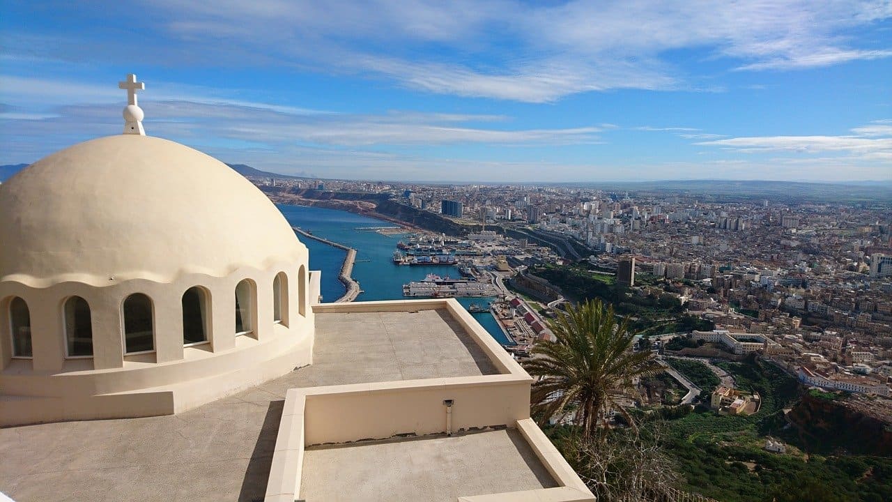 Oran vue de la chapelle Santa Cruz voyage culturel   