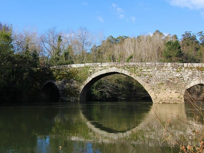 pont en galice vers ponferrada pelerinage compostelle