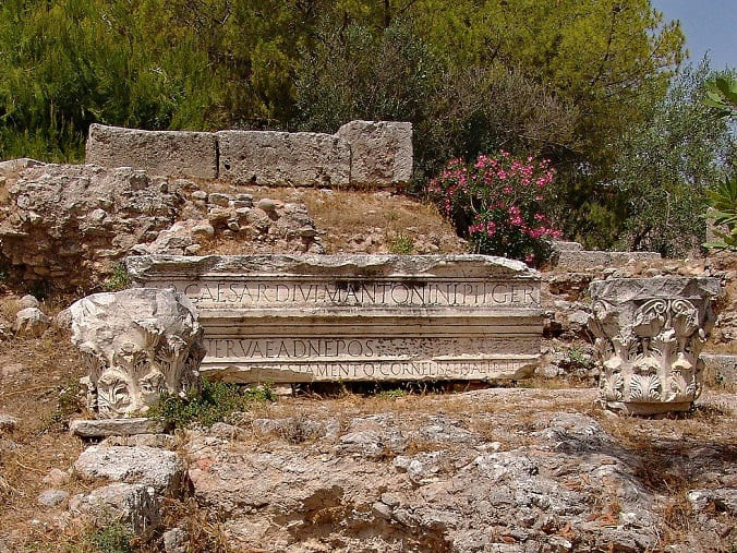tombe site de corinthe pelerinage saint paul