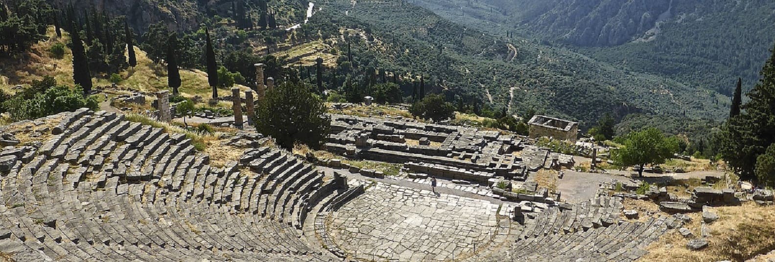 Théatre de Delphes en Grece