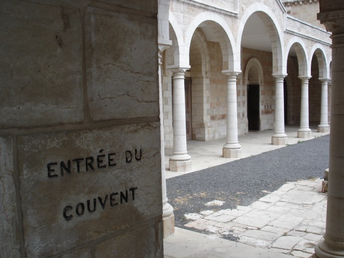 Les maisons religieuses - Pèlerinage en Terre Sainte