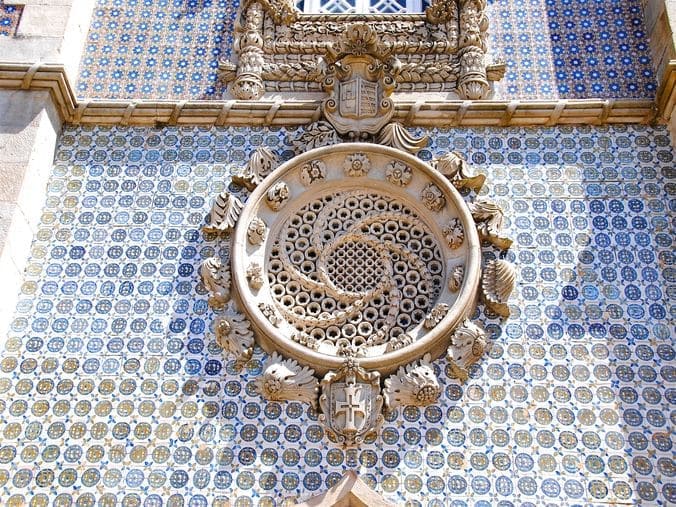 mosaique batiment de lisbonne voyage-culturel-Portugal